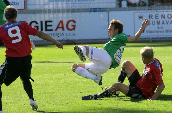 Fotbalisté eských Budjovic si ve víkendovém duelu s Jabloncem pipsali u pátou poráku.