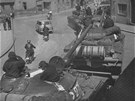Tanky okupant v ulicích Hranic v srpnu 1968