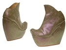 Iva Solílová vytvoila dámskou obuv pipomínající lotosový kvt.
