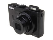 Integrovaý bles fotoaparátu Nikon P300 se otevírá tlaítkem na levé stran
