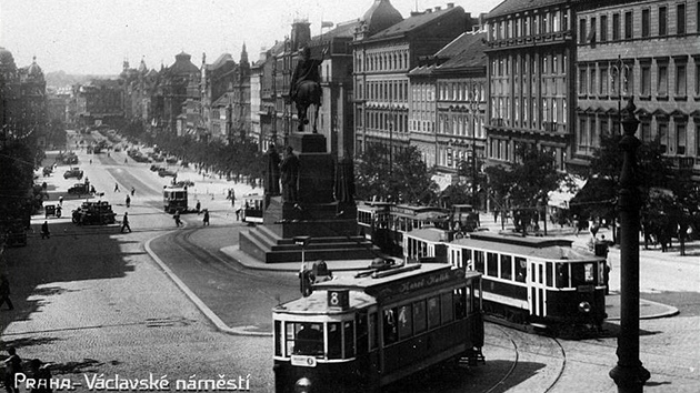 Tramvaje na Václavském náměstí.