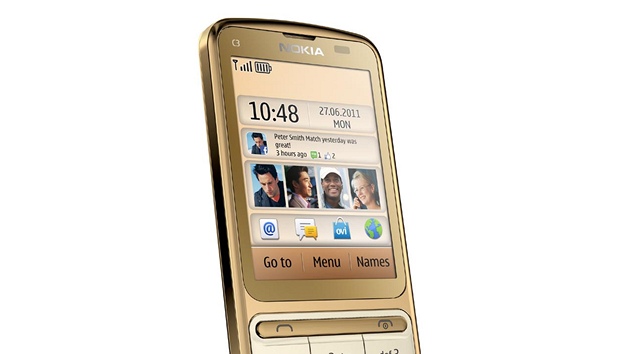 Nokia C3-01 Gold Edition