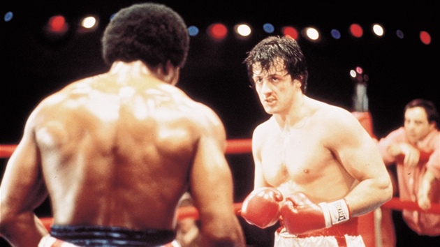 Sylvester Stallone jako boxer Rocky Balboa ve filmu Rocky II z roku 1979
