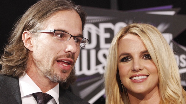 Bývalí partneři Britney Spears a Jason Trawick na MTV Video Music Awards 2011