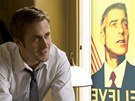 Z filmu The Ides of March (Březnové idy) - R. Gosling (a G. Clooney na plakátě)