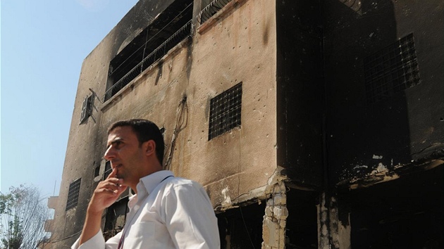 Nkteré domy byly spáleny na uhel, popisuje turecký reportér Can Ertuna.