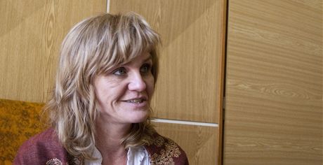 Petiní výbor poadoval odchod editelky litomického gymnázia Evy Bulasové. Nyní chce oistu politiky.