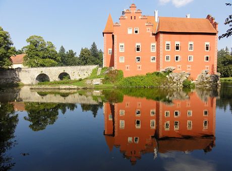 Zámek ervená Lhota