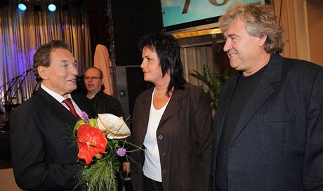 Karel Gott a duo Eva a Vaek - Oslava 70. narozenin Karla Gotta (2009)