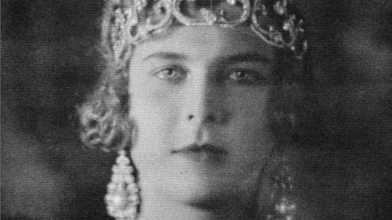 Marie-José Belgická, manelka italského korunního prince a tzv. májová královna.