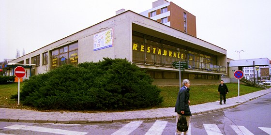 Blanenský hotel Dukla v centru chátrá. Nejvtí slávu  proíval v 80. letech. 