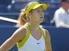 NECHÁPU TO. eská tenistka Lucie afáová nevícn hledí na výsledkovou
