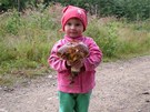 Posílám fotku své dcerky, houbu nala sama na dovolené 26. 8 v okolí Chrátan v