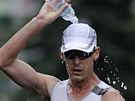 Australan Deakes v chodeckém závod na 50 km na atletickém MS v Koreji
