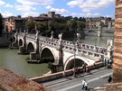 Andlský most pes Tiberu - pohled z Andlského hradu