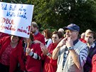 Stávka a demonstrace za odstoupení editelky litomického gymnázia Evy Bulasové