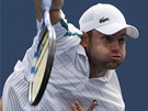 VYPOUTN PRY. Andy Roddick podv ve 3. kole US Open.