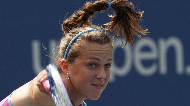 eská tenistka Lucie Hradecká postoupila s herním partnerem Frantikem ermákem na US Open do semifinále mixu. Ilustraní foto