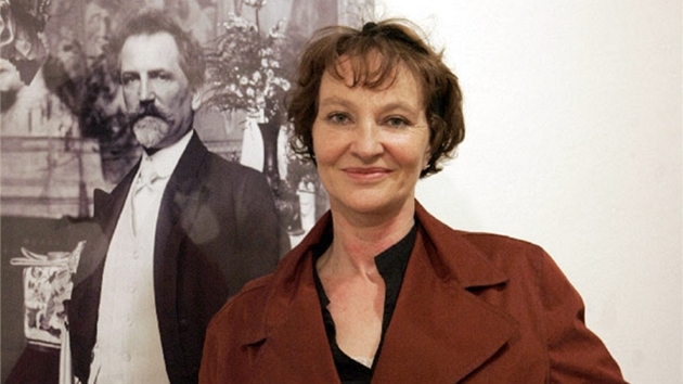 Jarmila Mucha - Plocková, vnu�ka Alfonse Muchy