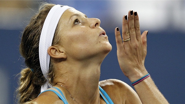 DÍKY BOHU. Maria Kirilenková slaví t�etí výhru na leto�ním US Open.