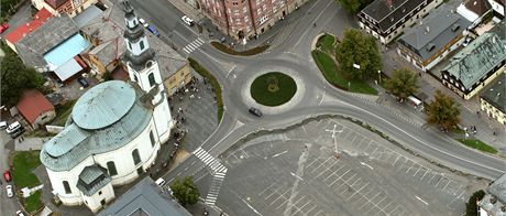 Ulice a problémová místa v Novém Boru by ml podle pedstavy místních hlídat kamerový systém se zvukem.
