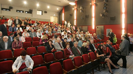 Modernizace kina v Dobruce stála na 20 milion, Rychnov do svého kina investovat nebude.