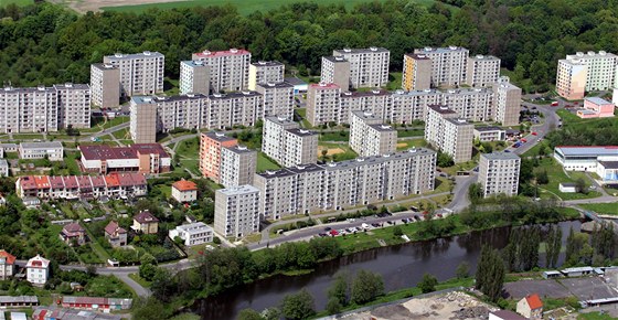 Típokojový byt v meních mstech Karlovarského kraje lze koupit za stejnou cenu jako garsonku v Chebu.
