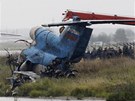 Letetí vyetovatelé ohledávají trosky letounu Jak-42D, který havaroval v