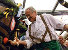 Mnichovský starosta Christian Ude pi zahajovacím ceremoniálu 178. Oktoberfestu