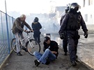 Policejní zásah proti protiromské demonstraci ve Varnsdorfu (10. záí 2011)