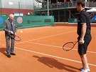 Vladimír Zábrodský a Karel Nováek aneb netradiní tenisová výmna generací.