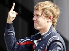 VÍTZ KVALIFIKACE. Sebastian Vettel slaví desátou pole position v sezon.
