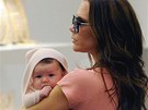 Victoria Beckhamová a její dcera Harper Seven na nákupech