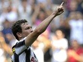 fotbalista Juventusu Turn Stephan Lichtsteiner oslavuje gl v zpase srie A