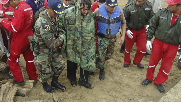 Minor Vidal, který jako jediný peil havárii letadla v bolivijském pralese (9. záí 2011)