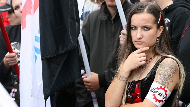 Lucie �légrová na demonstraci DSSS v Novém Boru v zá�í 2011
