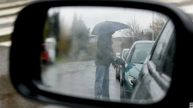 zlod�j, auto, ilustrace