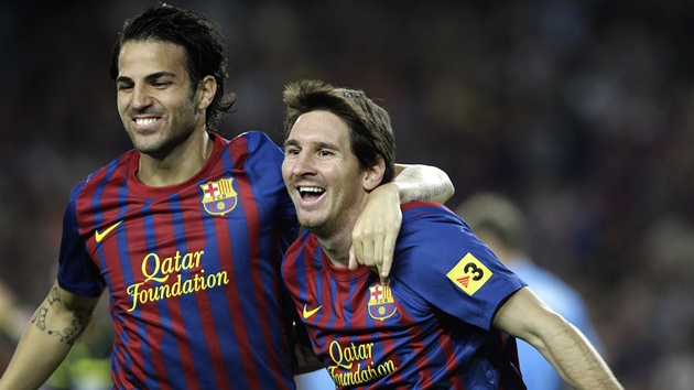 ZASE ON. Lionel Messi (vpravo) snadno pokoil i obranu Osasuny Pamplona a