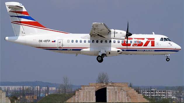 ATR 42 nad ústeckým letitm