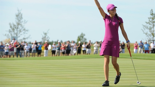 AHOJ, LIDI. Klára Spilková takovou podporu publika dosud v karié�e neza�ila. Po