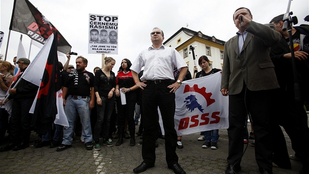 éf DSSS Tomá Vandas na demonstraci v Novém Boru (10. záí 2011)