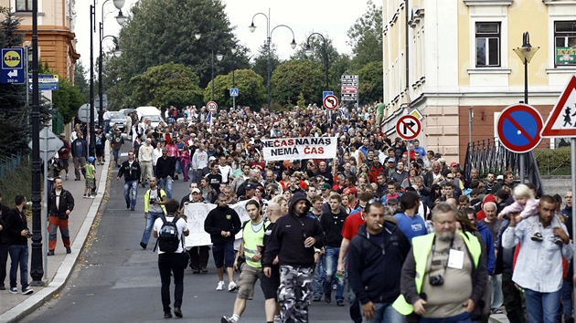 Demonstrace ve Varnsdorfu kvli neklidnému souití s Romy (17. záí 2011)