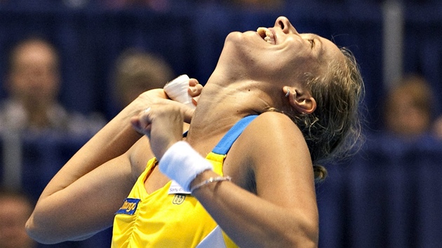 RADOST. Barbora Zhlavov-Strcov vyhrla turnaj WTA v Quebeku.