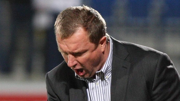 EMOCE. Plzeský trenér Pavel Vrba se raduje po ligovém vítzství v Olomouci.