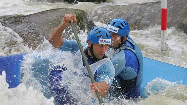 Volf se �t�pánkem - Deblkanoisté Volf se �t�pánkem si na Lipn� poradili s