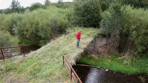 Hraniní mostek pes Olenici v Salisov na Jesenicku, který se nachází mezi