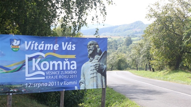 Kom�a je na titul Vesnice roku 2011 hrdá. Po kole krajském vyhrála celostátní
