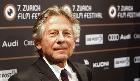 Reisér Polanski si v roce 2003 nepiletl do USA vyzvednout Oscara kvli stále platnému zatykai. Ilustraní foto