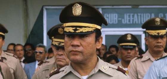 Manuel Noriega se narodil v únoru 1934, v letech 1983 a 1989 byl vojenským