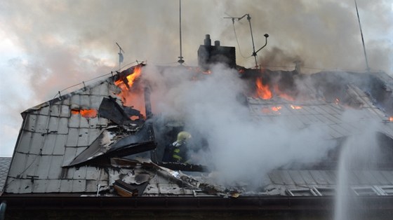 Požár domu v Proseči nad Nisou (22. září 2011)